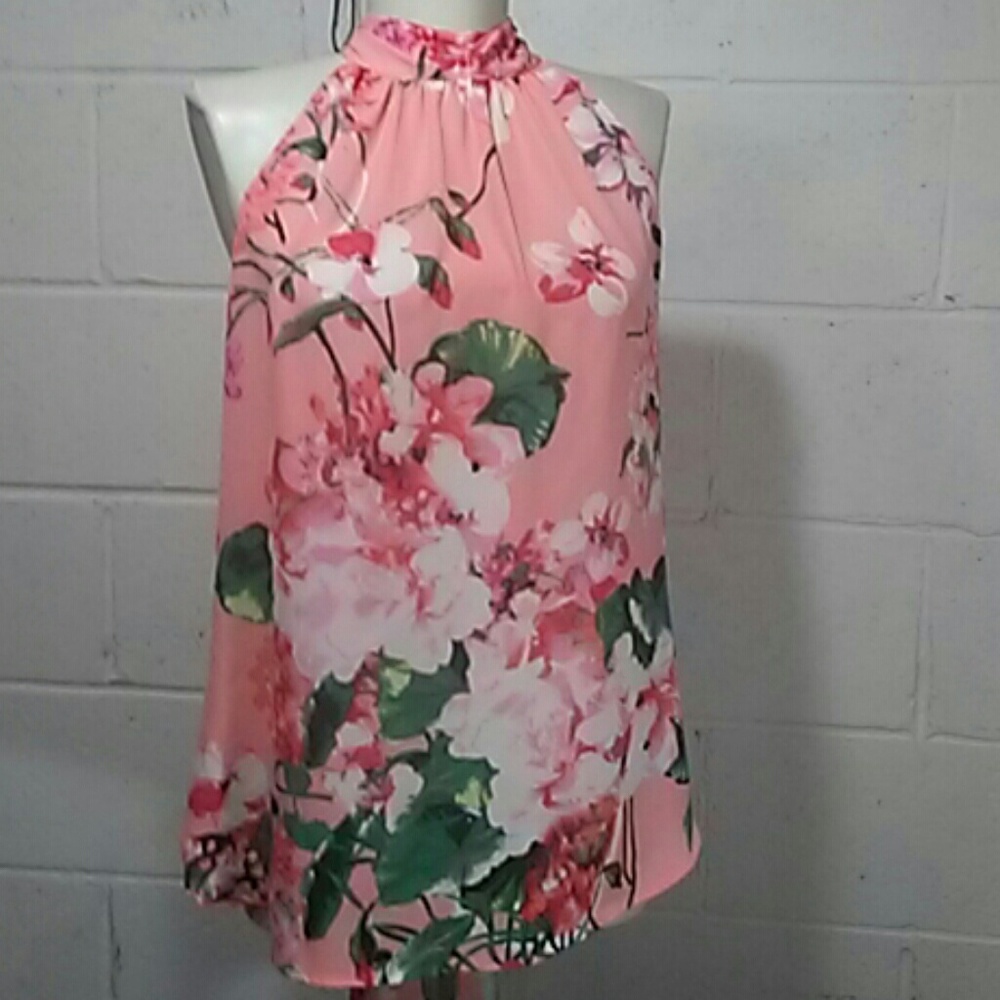 New York & Co Halter Blouse in Gorgeous Floral